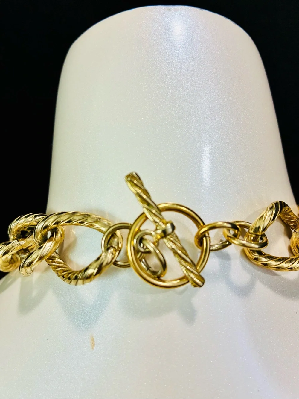 VTG Bold Dramatic Gold-Tone Textured Link Necklace Women’s Trending Jewelry 172g